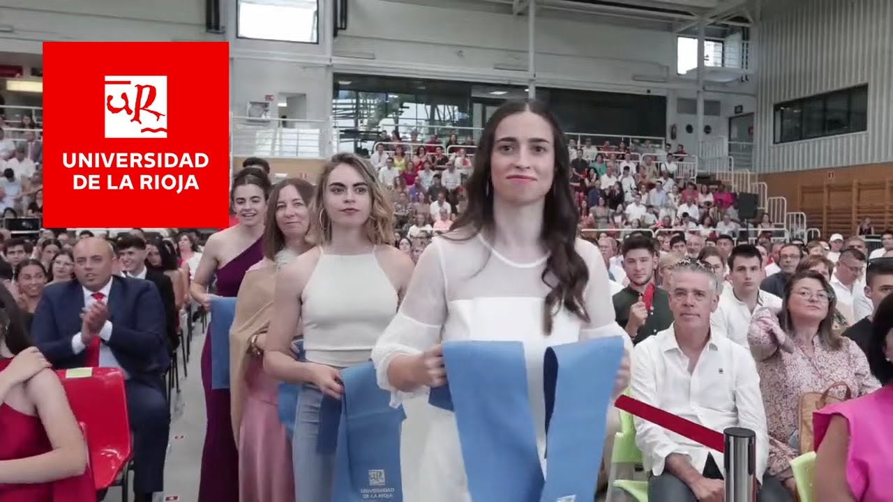 Acto Académico de Graduación 2023 de la Facultad de Letras y de la Educación