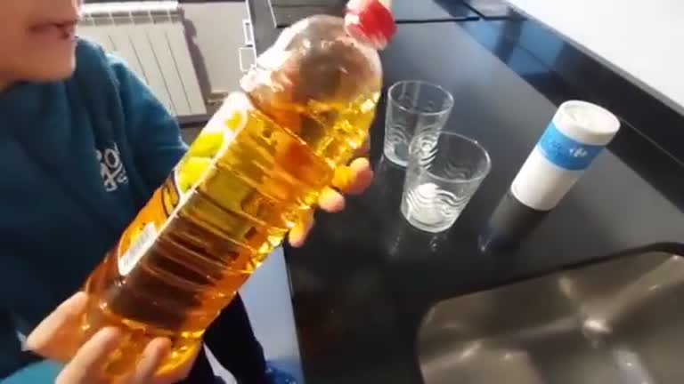 Apagando velas sin soplar ni tocar